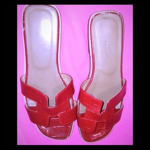 HERMES Red Crocodile Slippers Sandals
